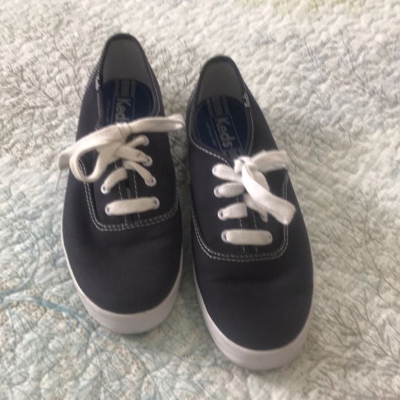 Keds navy blue sneakers - Picture 1 of 4
